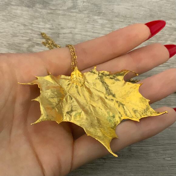 Vintage Gold Tone Real Maple Leaf Pendant Chain Necklace Nature Fall Statement - Picture 4 of 10